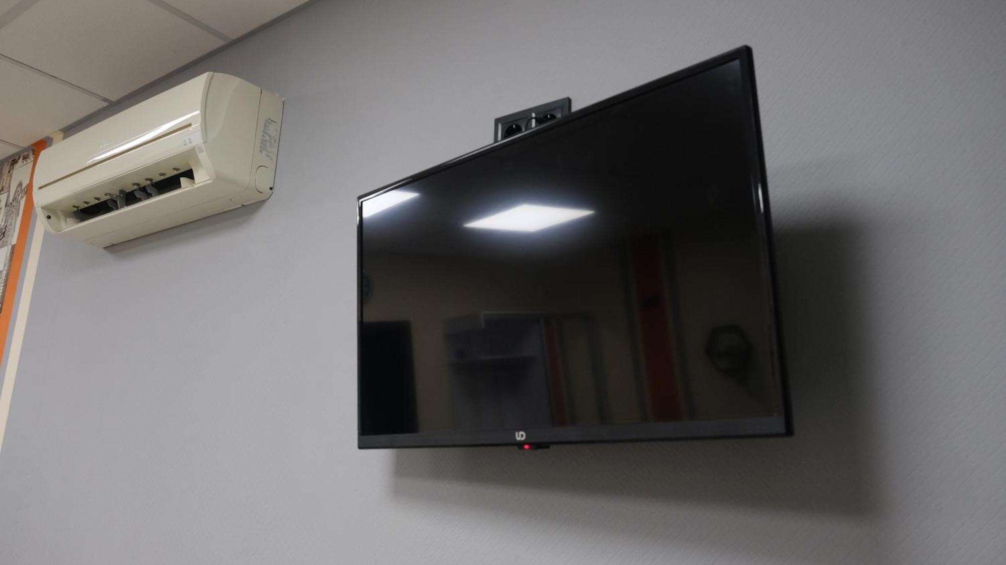 Uneed Rooms M1 Kiev Luaran gambar