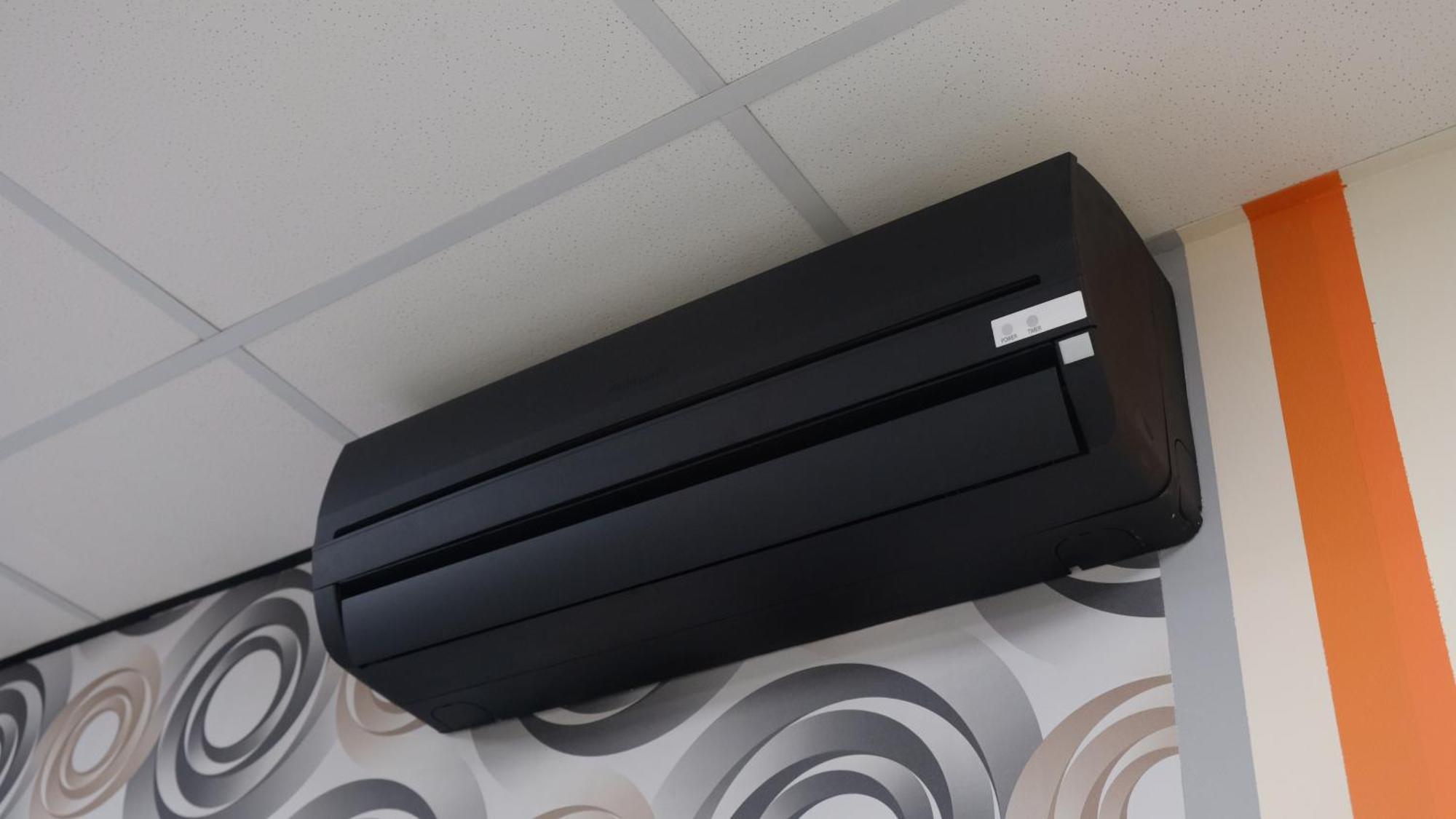 Uneed Rooms M1 Kiev Luaran gambar
